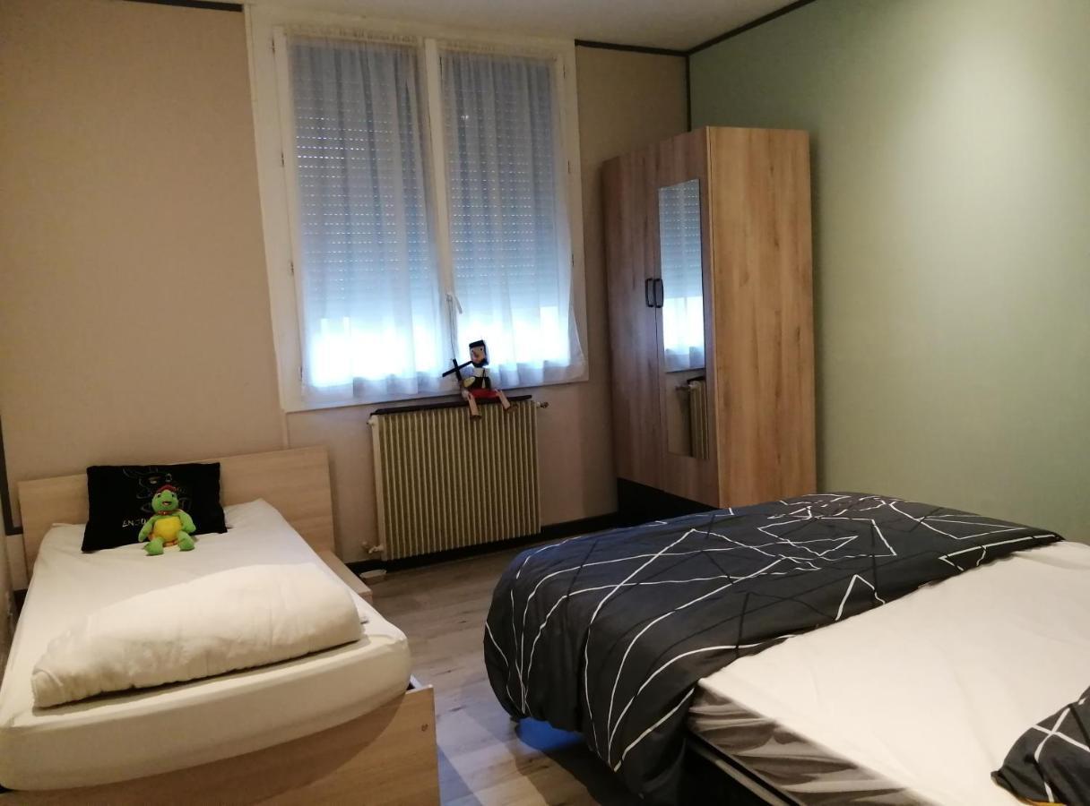 Les Farios Avec Terrasse Lägenhet Sarlat-la-Canéda Exteriör bild